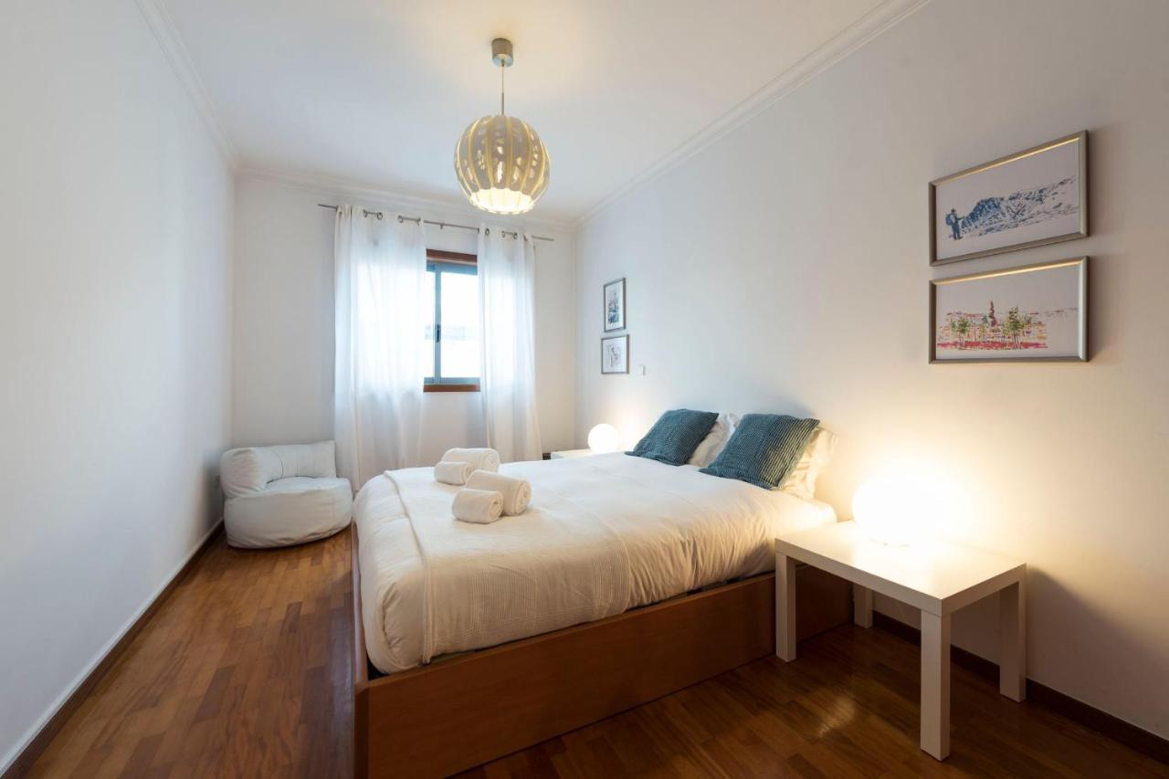 Lovelystay - Charm Beach Apartment By Metro Station 马托西纽什 外观 照片